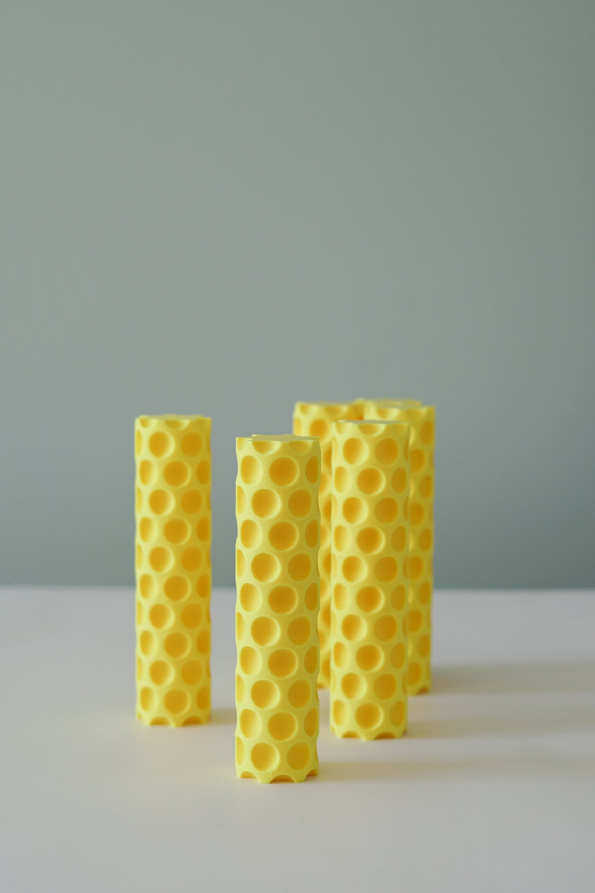 DOTTED pattern roll
