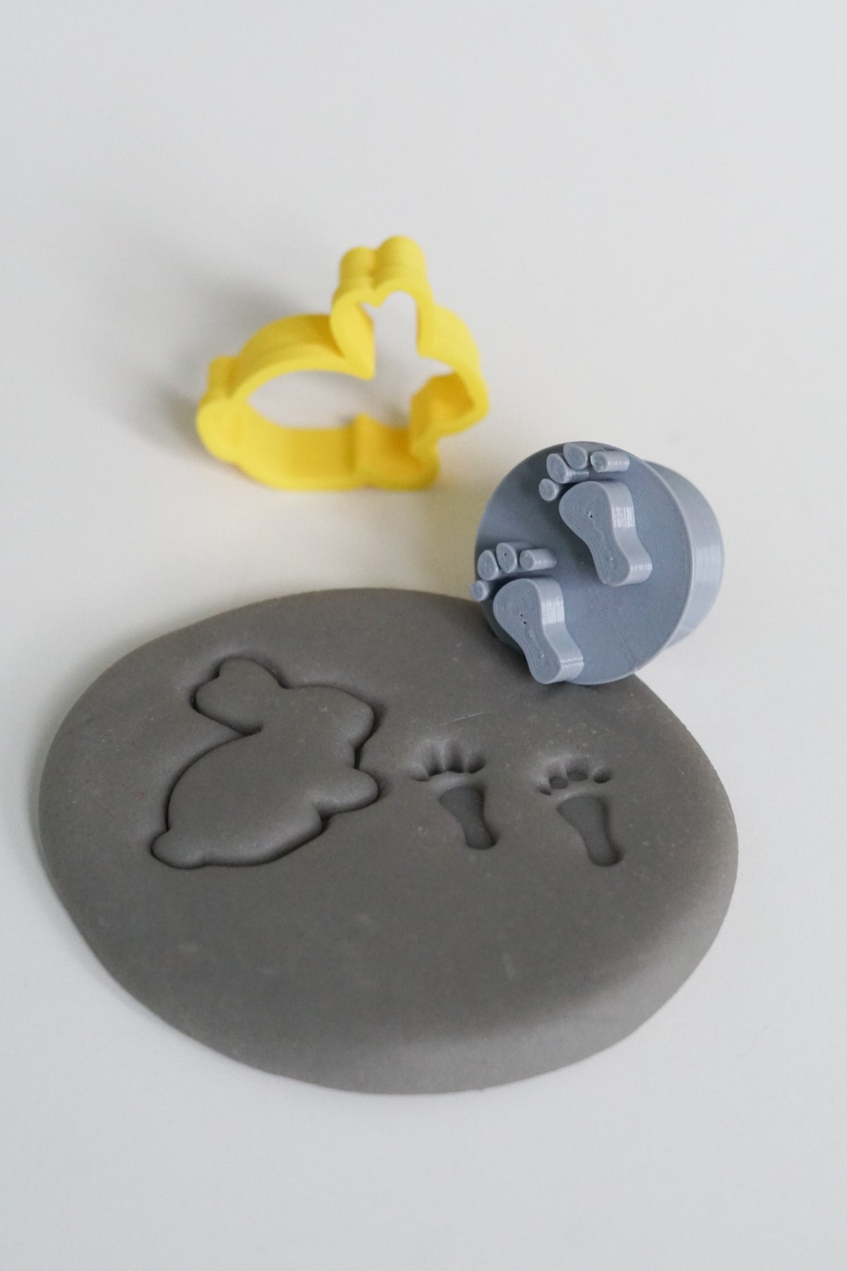 WILD animals/cutter+stamp