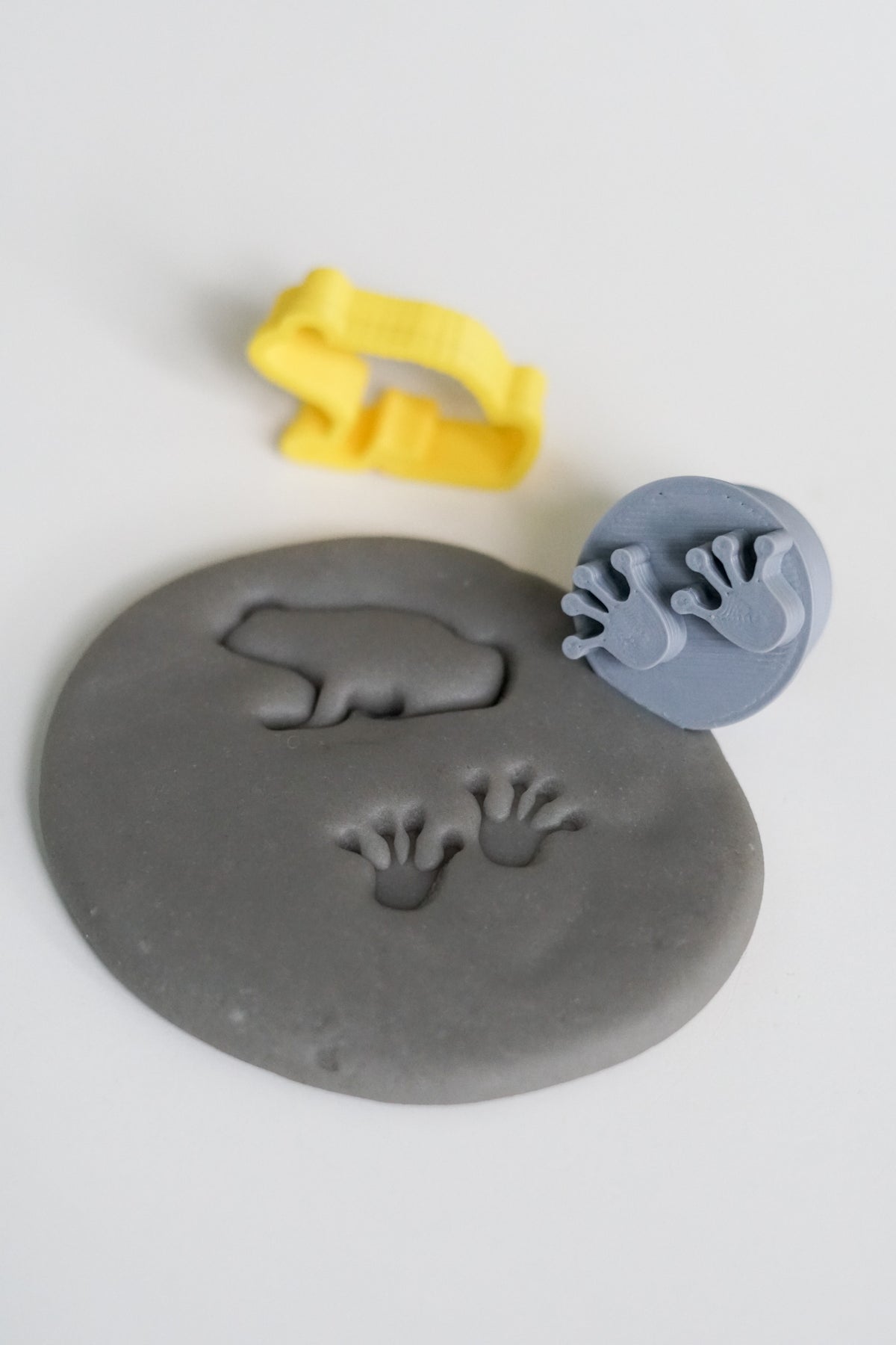 WILD animals/cutter+stamp