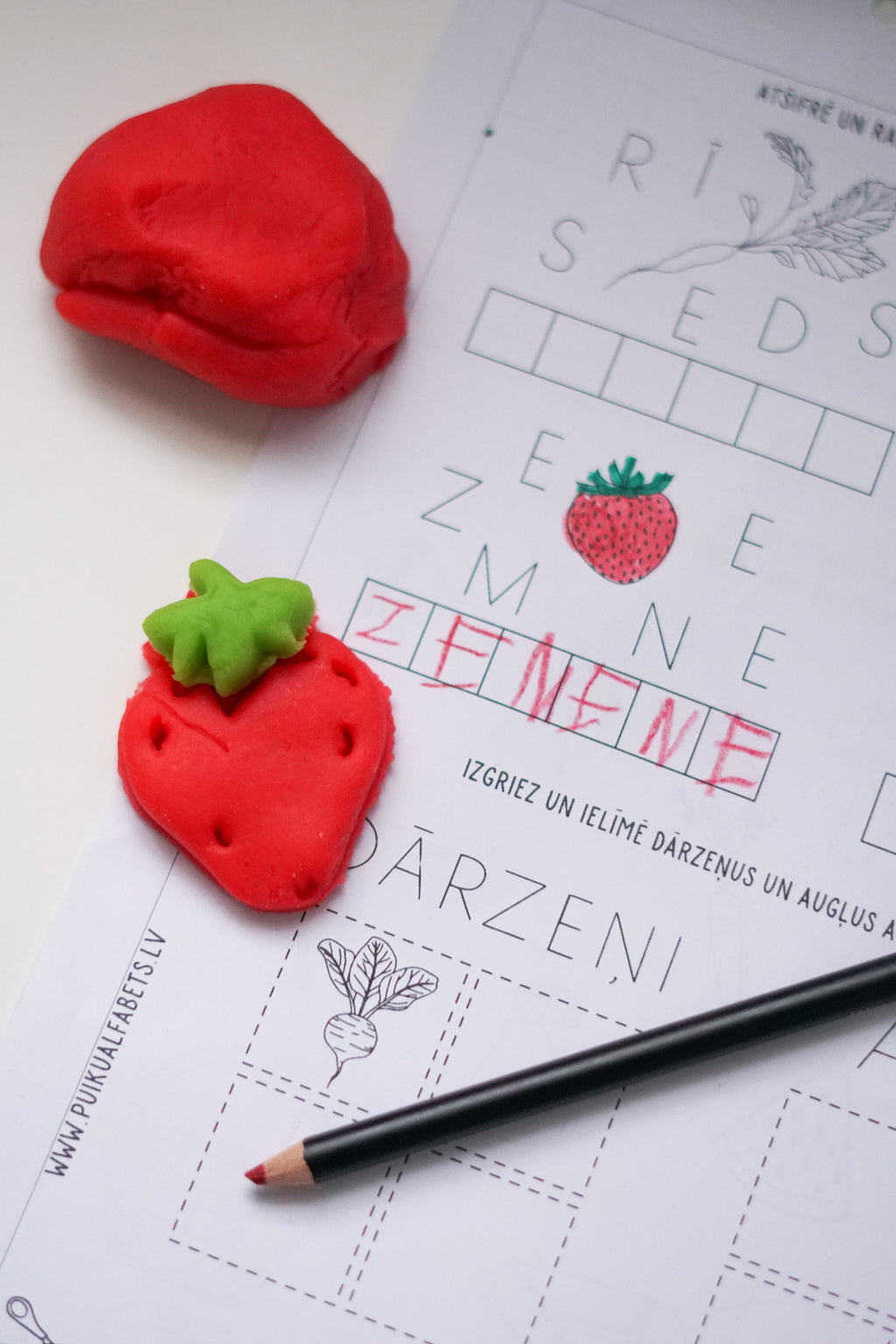 FRUIT set